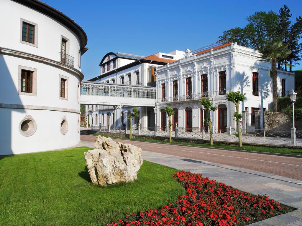 GRAN HOTEL LAS CALDAS VILLA TERMAL